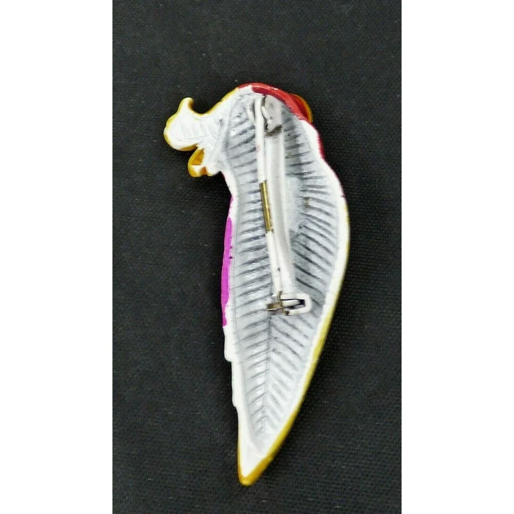 Vintage Tropical Macaw Parrot Brooch Pin Enamel Colorful Gold Tone Metal Estate